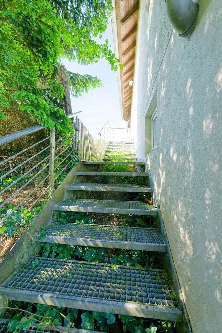 Predaj domu 107 m², pozemok 332 m², Mehren, Porýnie-Falcko Predaj domu 107 m², pozemok 332 m², Mehren, Porýnie-Falcko