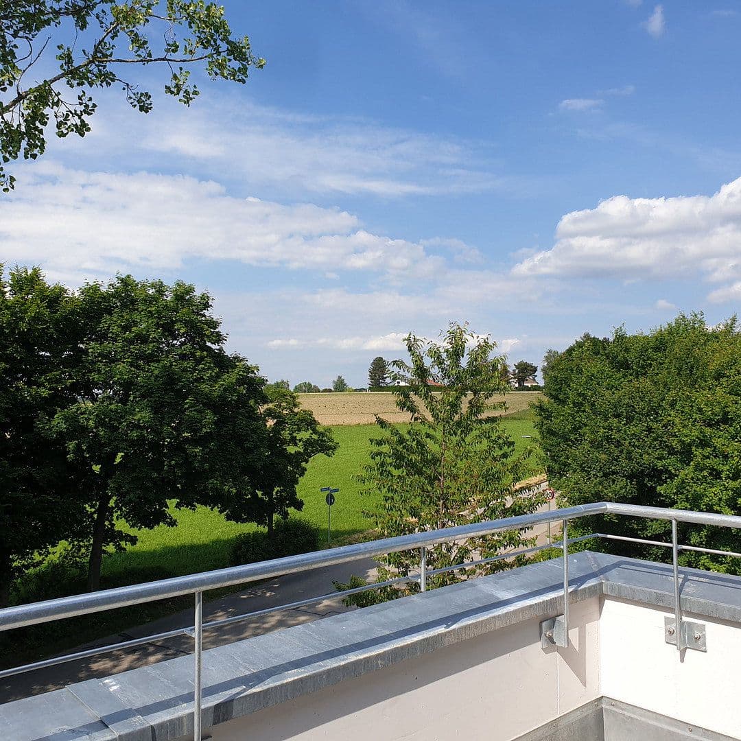Prenájom bytu 4-izbový 111 m², Georg-Huber-Straße 14a, Zorneding - Ortsteil Pöring, Bavorsko Prenájom bytu 4-izbový 111 m², Georg-Huber-Straße 14a, Zorneding - Ortsteil Pöring, Bavorsko