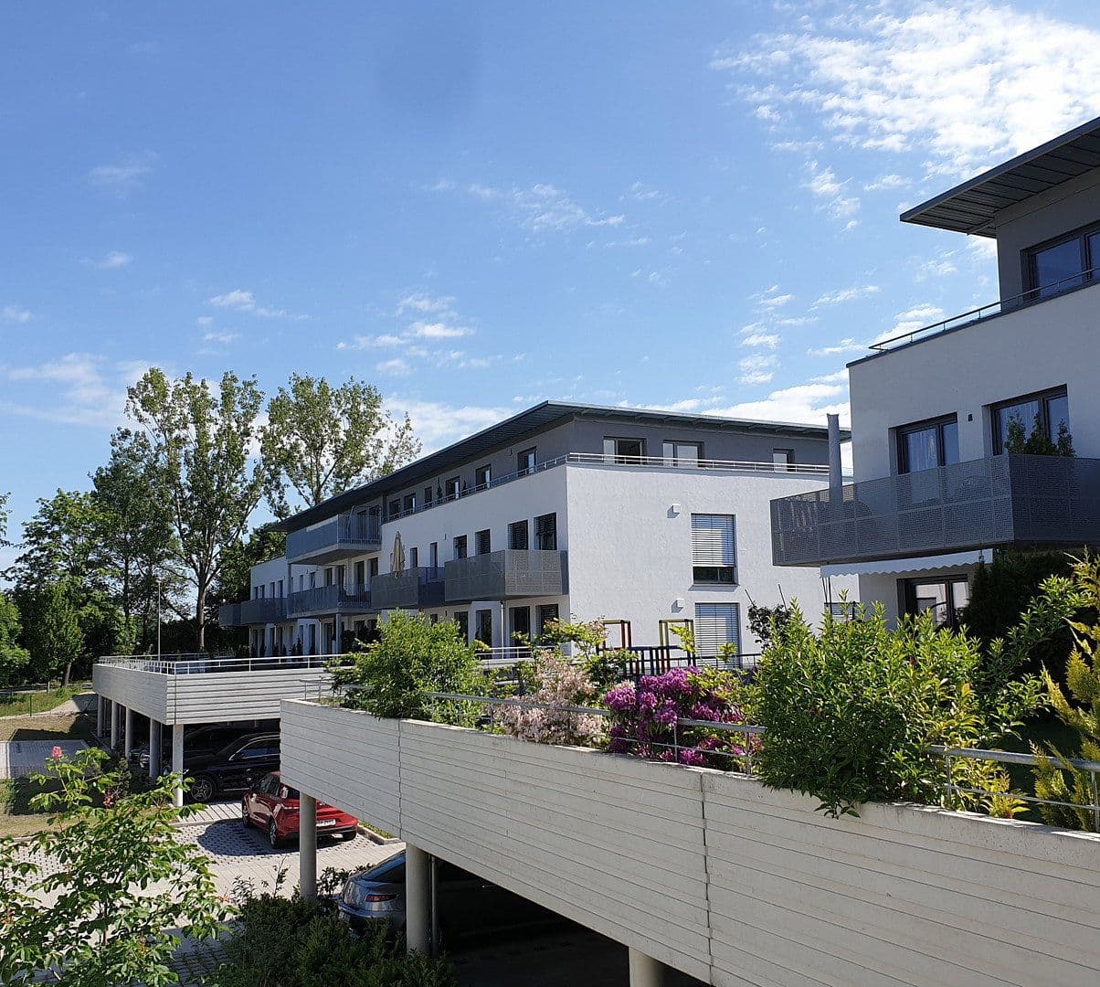 Prenájom bytu 4-izbový 111 m², Georg-Huber-Straße 14a, Zorneding - Ortsteil Pöring, Bavorsko Prenájom bytu 4-izbový 111 m², Georg-Huber-Straße 14a, Zorneding - Ortsteil Pöring, Bavorsko