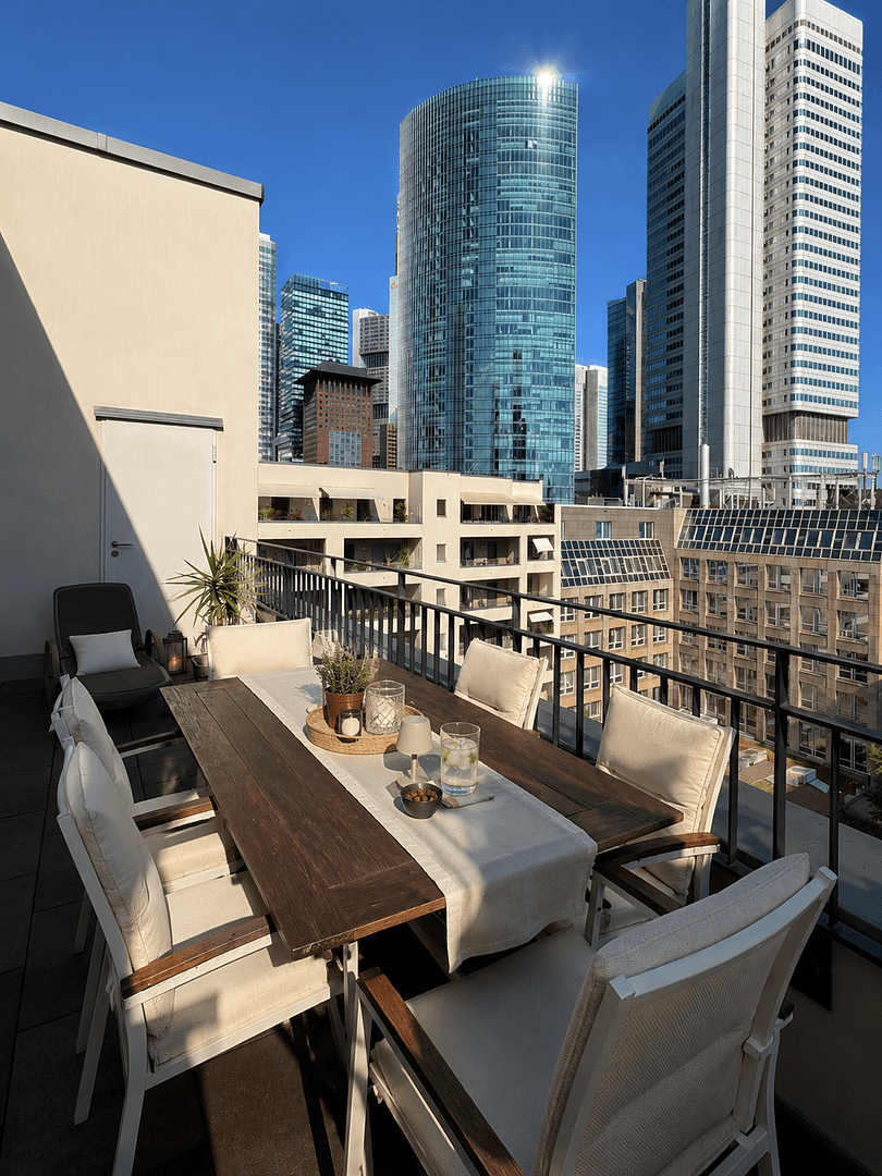 Predaj bytu 4-izbový 127 m², Frankfurt am Main, Hesensko Predaj bytu 4-izbový 127 m², Frankfurt am Main, Hesensko