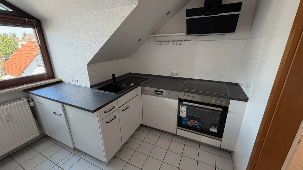 Prenájom bytu 3-izbový 98 m², Erlenfeld 20, Erlangen, Bavorsko Prenájom bytu 3-izbový 98 m², Erlenfeld 20, Erlangen, Bavorsko