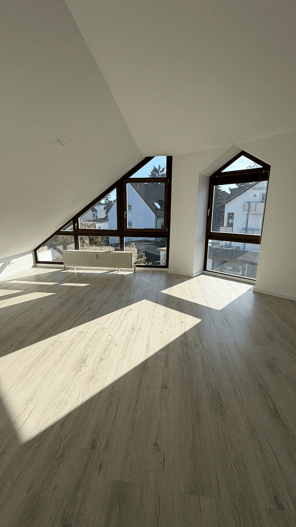 Prenájom bytu 3-izbový 98 m², Erlenfeld 20, Erlangen, Bavorsko Prenájom bytu 3-izbový 98 m², Erlenfeld 20, Erlangen, Bavorsko