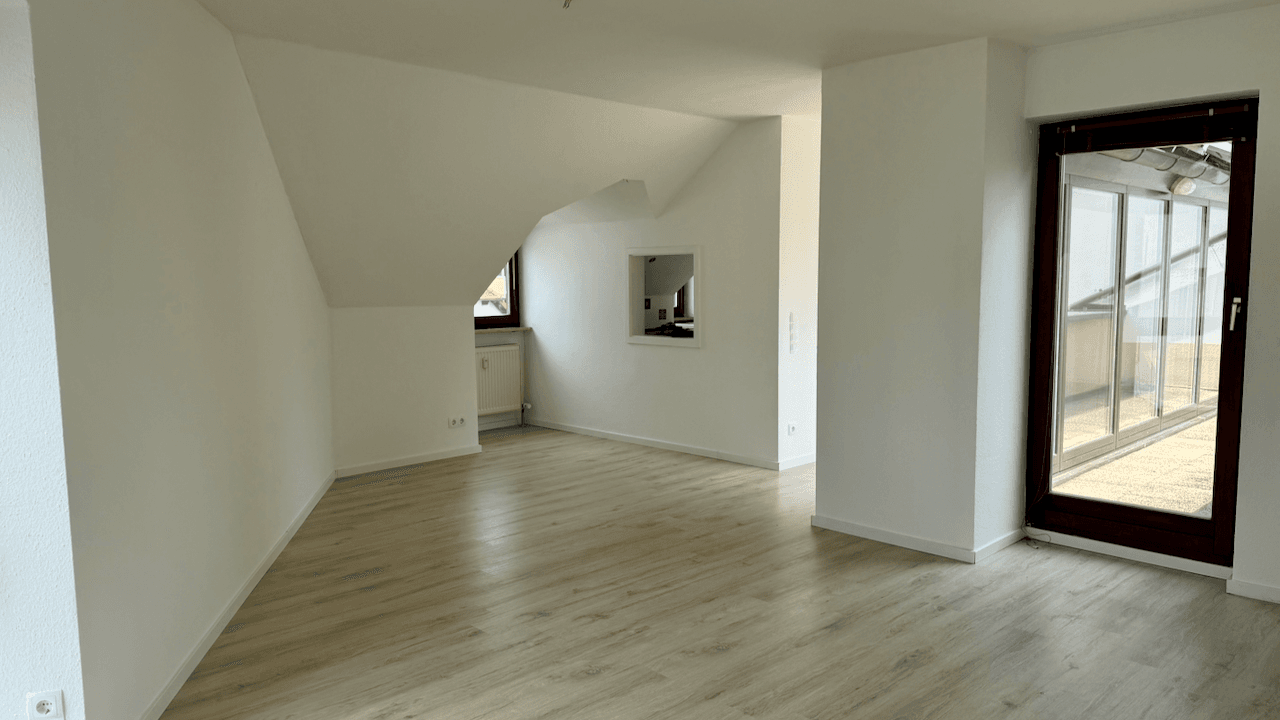 Prenájom bytu 3-izbový 98 m², Erlenfeld 20, Erlangen, Bavorsko Prenájom bytu 3-izbový 98 m², Erlenfeld 20, Erlangen, Bavorsko