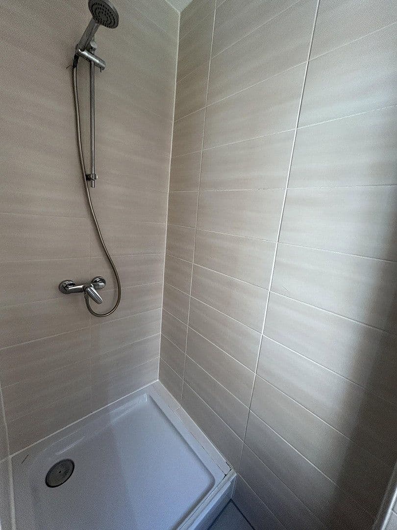 Prenájom bytu 3-izbový 96 m², Reilstraße 2, Halle, Sasko-Anhaltsko Prenájom bytu 3-izbový 96 m², Reilstraße 2, Halle, Sasko-Anhaltsko