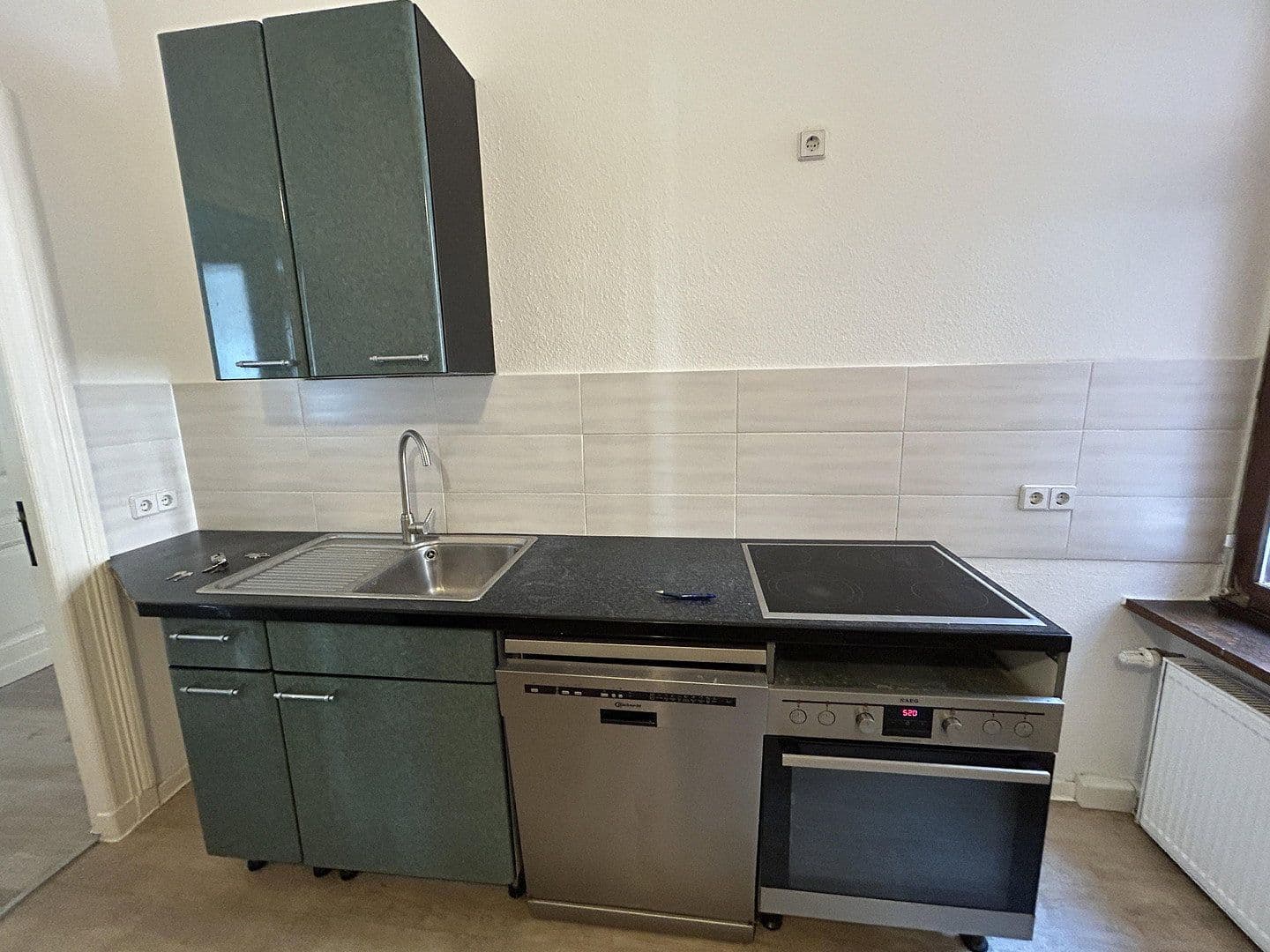 Prenájom bytu 3-izbový 96 m², Reilstraße 2, Halle, Sasko-Anhaltsko Prenájom bytu 3-izbový 96 m², Reilstraße 2, Halle, Sasko-Anhaltsko