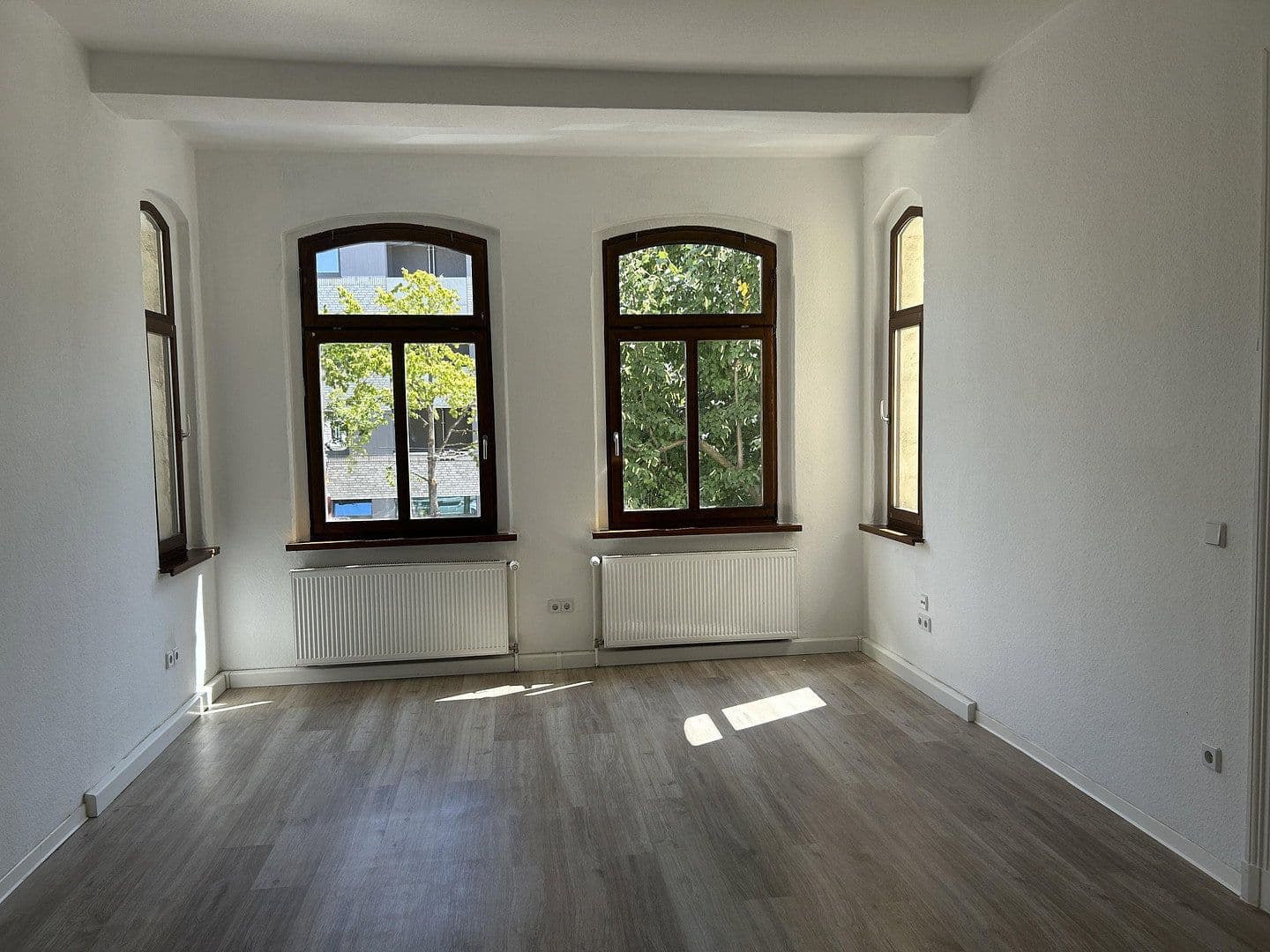 Prenájom bytu 3-izbový 96 m², Reilstraße 2, Halle, Sasko-Anhaltsko Prenájom bytu 3-izbový 96 m², Reilstraße 2, Halle, Sasko-Anhaltsko