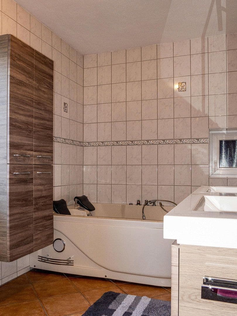 Predaj domu 253 m², pozemok 820 m², Langenargen, Bádensko-Wurttembersko Predaj domu 253 m², pozemok 820 m², Langenargen, Bádensko-Wurttembersko