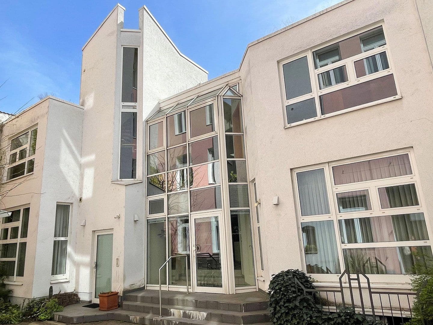 Predaj kancelárie 170 m², Offenbach, Hesensko Predaj kancelárie 170 m², Offenbach, Hesensko