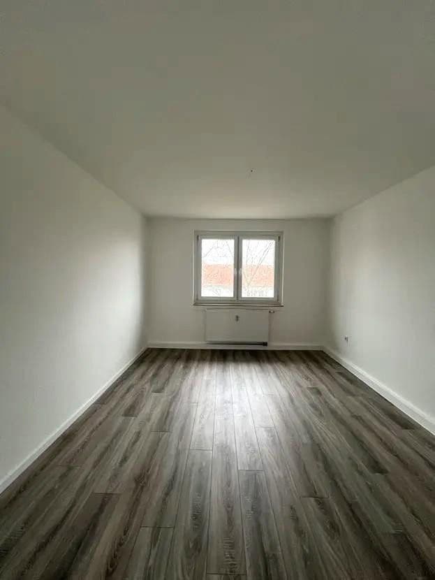 Prenájom bytu 3-izbový 70 m², Feuerbachstraße 20, Kaiserslautern, Porýnie-Falcko Prenájom bytu 3-izbový 70 m², Feuerbachstraße 20, Kaiserslautern, Porýnie-Falcko