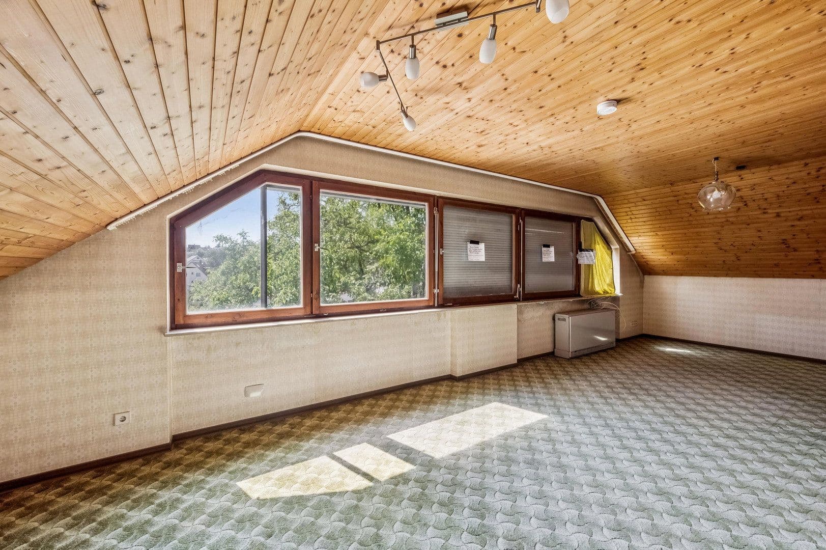 Predaj domu 139 m², pozemok 269 m², Leinfelden-Echterdingen, Bádensko-Wurttembersko Predaj domu 139 m², pozemok 269 m², Leinfelden-Echterdingen, Bádensko-Wurttembersko