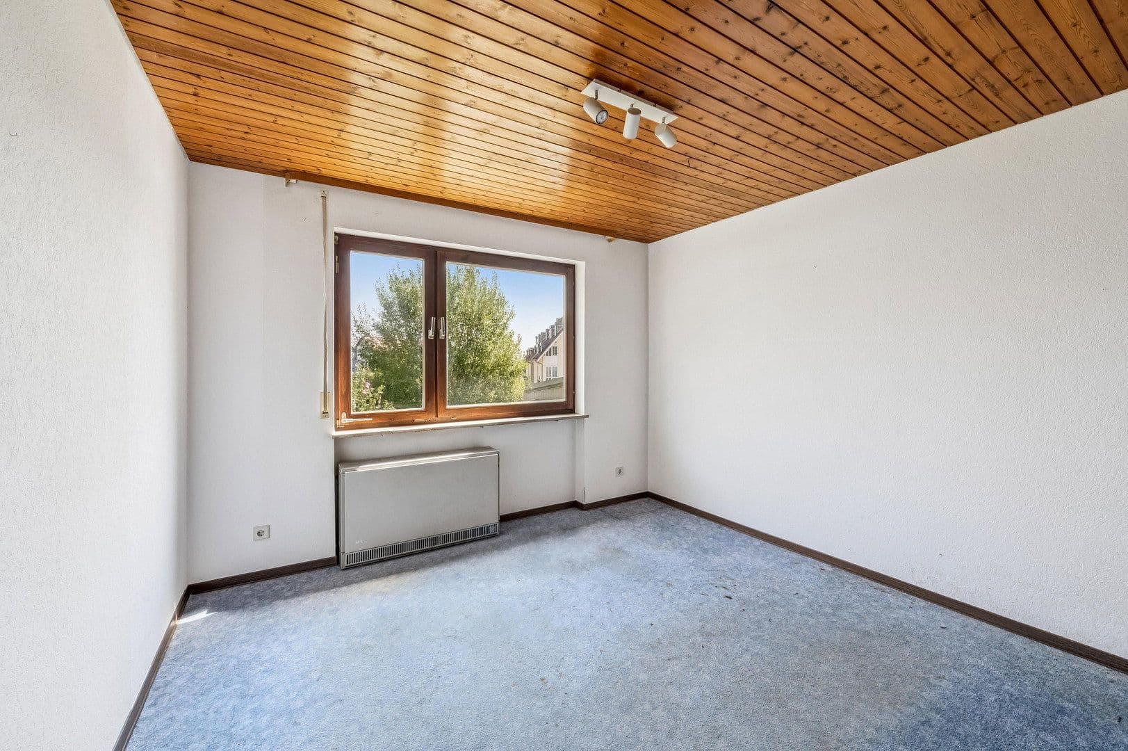 Predaj domu 139 m², pozemok 269 m², Leinfelden-Echterdingen, Bádensko-Wurttembersko Predaj domu 139 m², pozemok 269 m², Leinfelden-Echterdingen, Bádensko-Wurttembersko