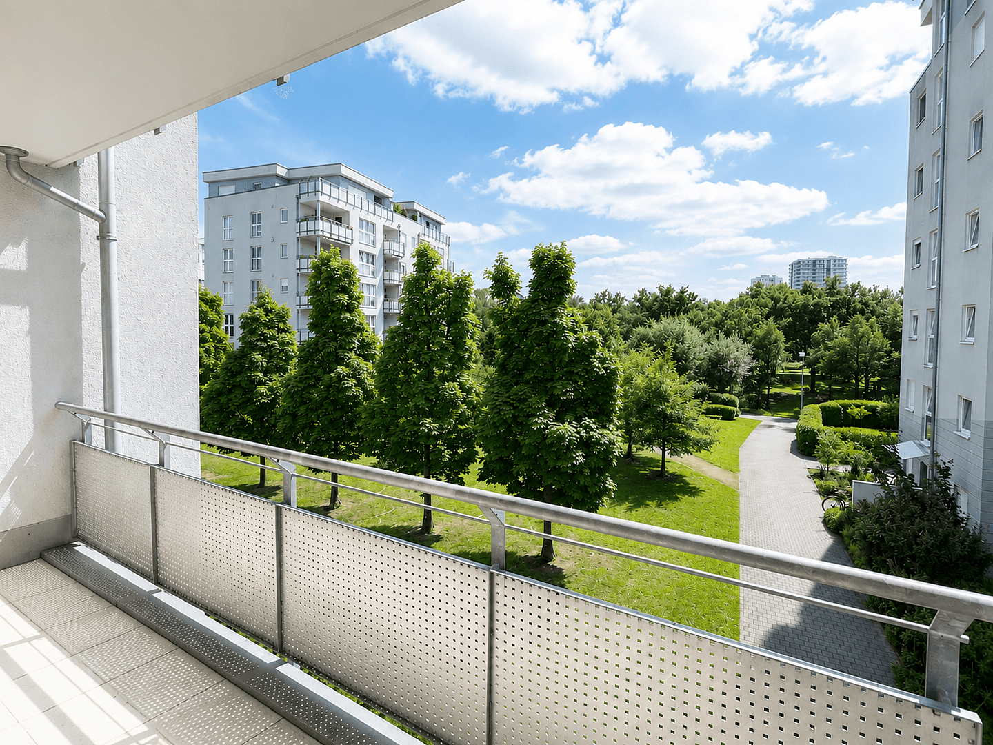 Predaj bytu 3-izbový 86 m², Frankfurt am Main, Hesensko Predaj bytu 3-izbový 86 m², Frankfurt am Main, Hesensko