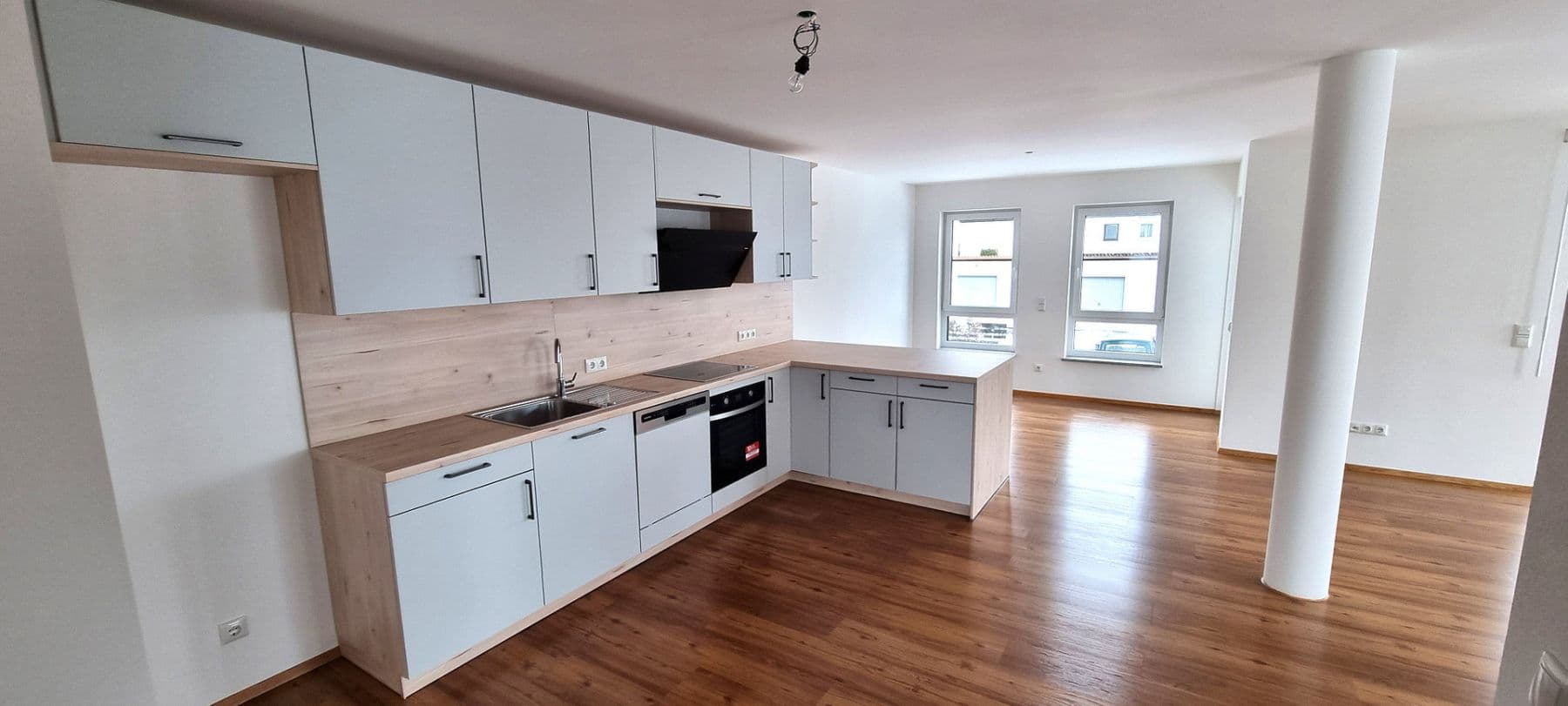 Predaj bytu 3-izbový 93 m², Hinter den Gärten 4, Offingen, Bavorsko Predaj bytu 3-izbový 93 m², Hinter den Gärten 4, Offingen, Bavorsko