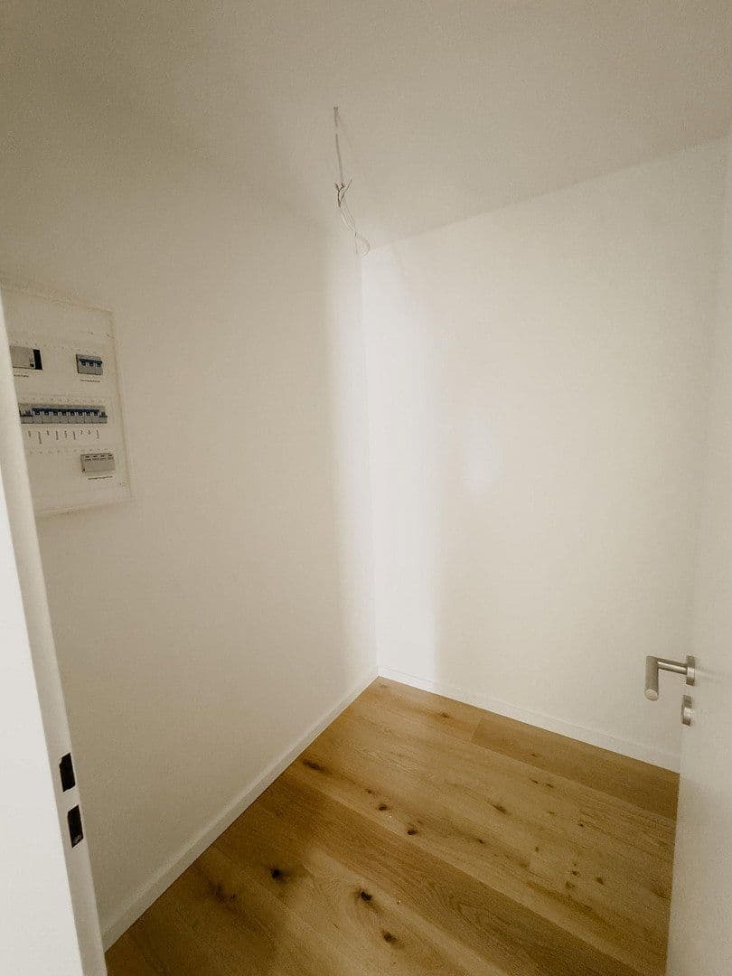 Predaj bytu 2-izbový 62 m², Kurfürstenallee 68b, Bremen, Brémy Predaj bytu 2-izbový 62 m², Kurfürstenallee 68b, Bremen, Brémy