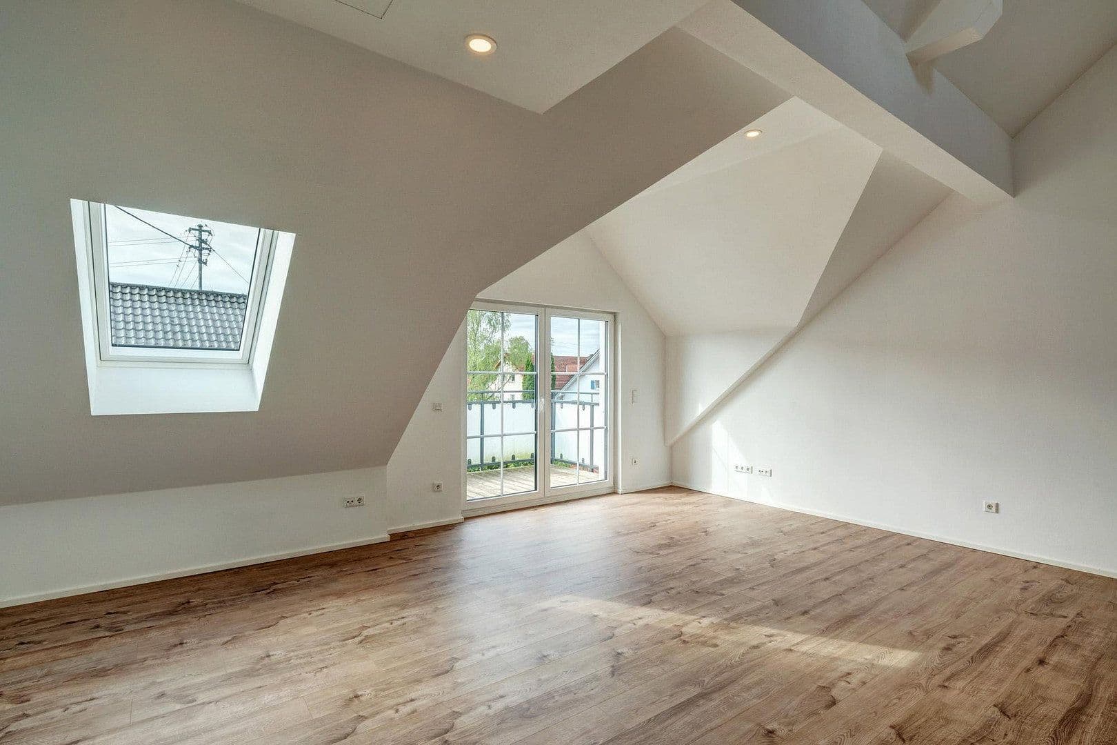 Prenájom bytu 2-izbový 73 m², Mühlbachstraße 15, Dirlewang, Bavorsko Prenájom bytu 2-izbový 73 m², Mühlbachstraße 15, Dirlewang, Bavorsko