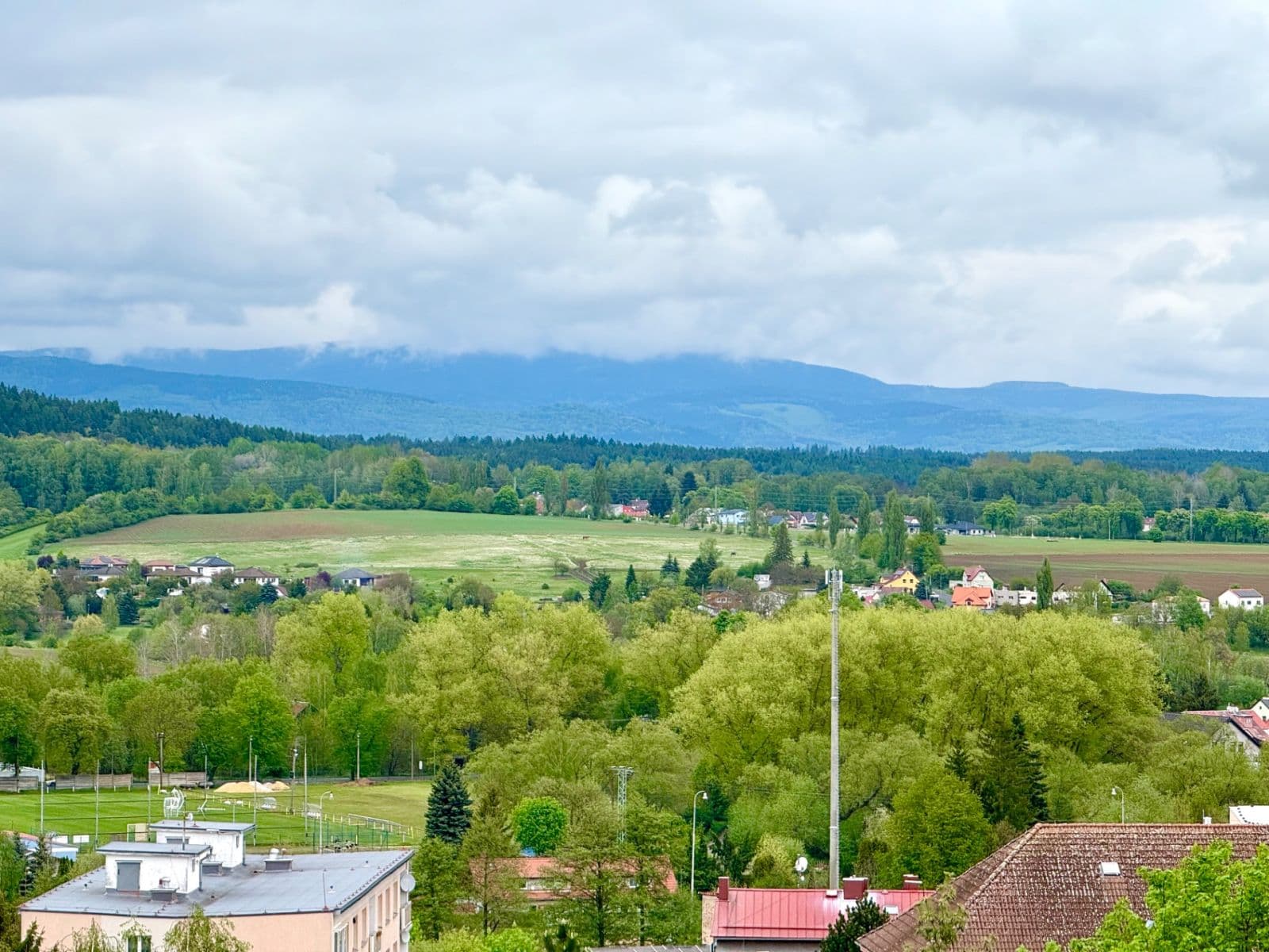 Prenájom bytu 2-izbový 39 m², Dvořákova, Karlovy Vary, Karlovarský kraj Prenájom bytu 2-izbový 39 m², Dvořákova, Karlovy Vary, Karlovarský kraj
