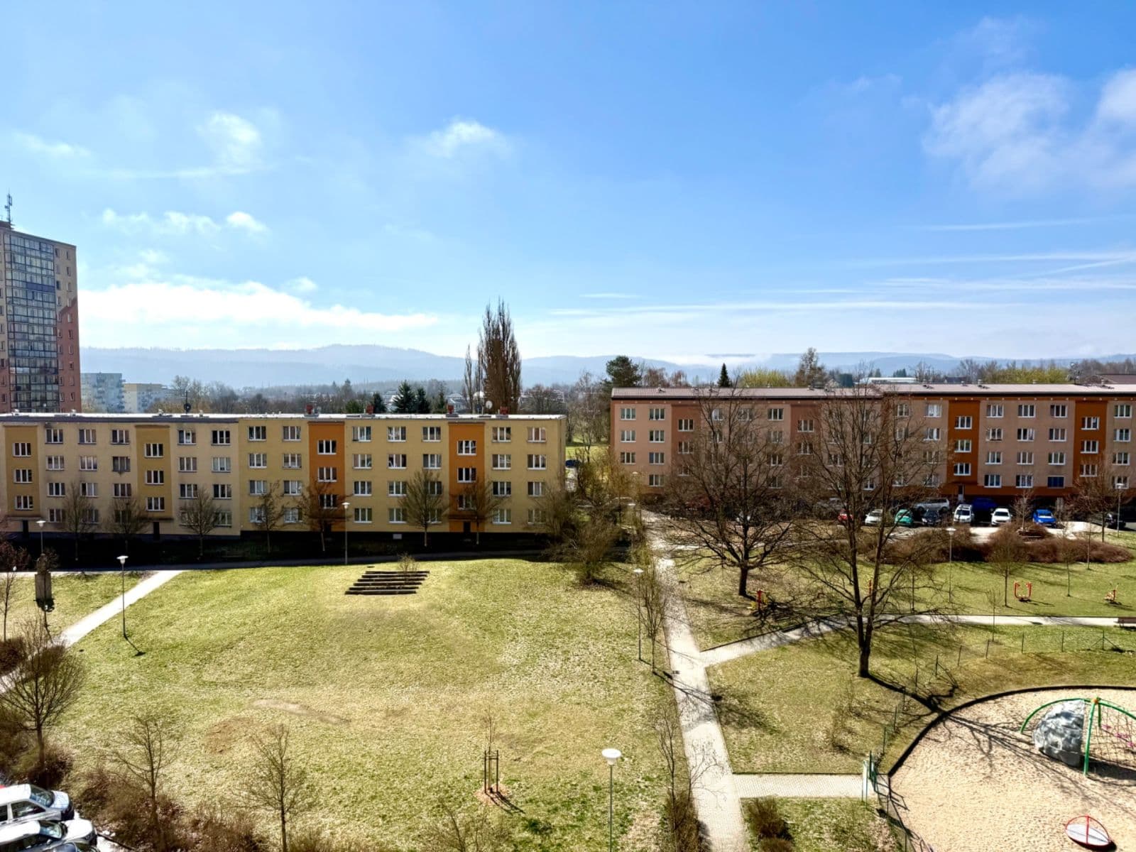 Prenájom bytu 2-izbový 39 m², Dvořákova, Karlovy Vary, Karlovarský kraj Prenájom bytu 2-izbový 39 m², Dvořákova, Karlovy Vary, Karlovarský kraj