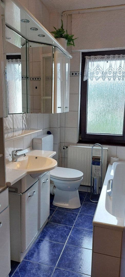 Predaj bytu 3-izbový 67 m², Arnsberg, Severné Porýnie - Westfálsko Predaj bytu 3-izbový 67 m², Arnsberg, Severné Porýnie - Westfálsko