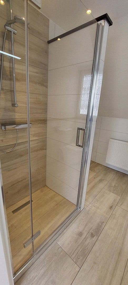 Prenájom bytu 1-izbový 36 m², Ratingen, Severné Porýnie - Westfálsko Prenájom bytu 1-izbový 36 m², Ratingen, Severné Porýnie - Westfálsko