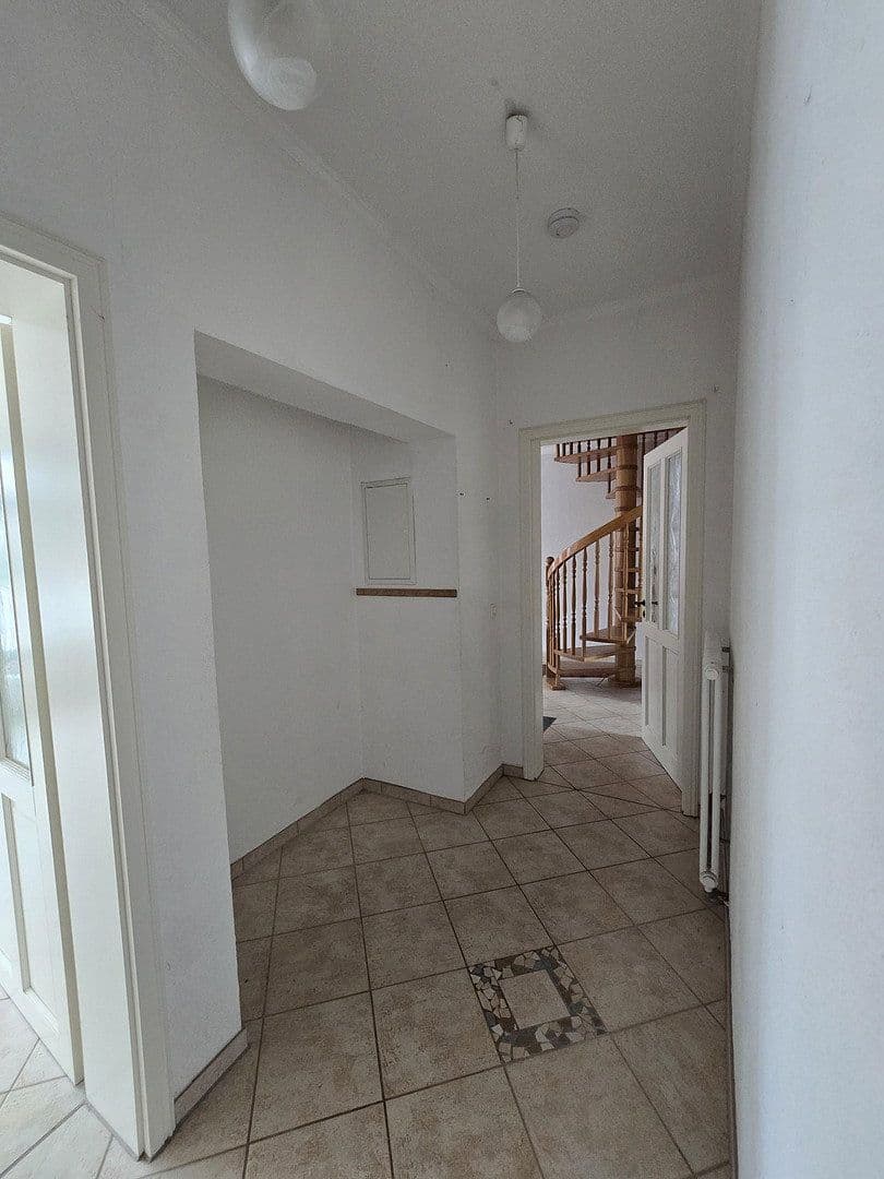 Predaj domu 343 m², pozemok 485 m², Wasserstraße 20, Radeberg, Sasko Predaj domu 343 m², pozemok 485 m², Wasserstraße 20, Radeberg, Sasko