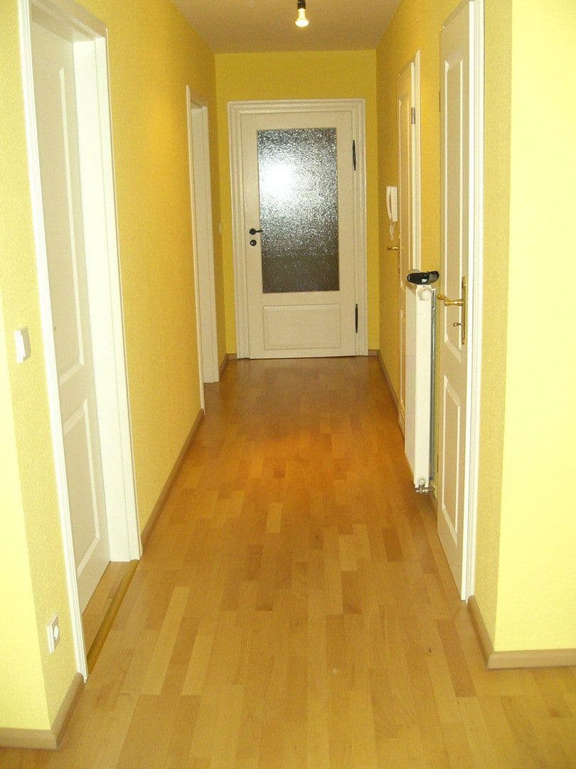 Predaj domu 343 m², pozemok 485 m², Wasserstraße 20, Radeberg, Sasko Predaj domu 343 m², pozemok 485 m², Wasserstraße 20, Radeberg, Sasko