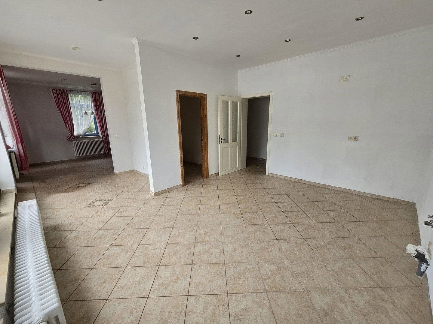 Predaj domu 343 m², pozemok 485 m², Wasserstraße 20, Radeberg, Sasko Predaj domu 343 m², pozemok 485 m², Wasserstraße 20, Radeberg, Sasko