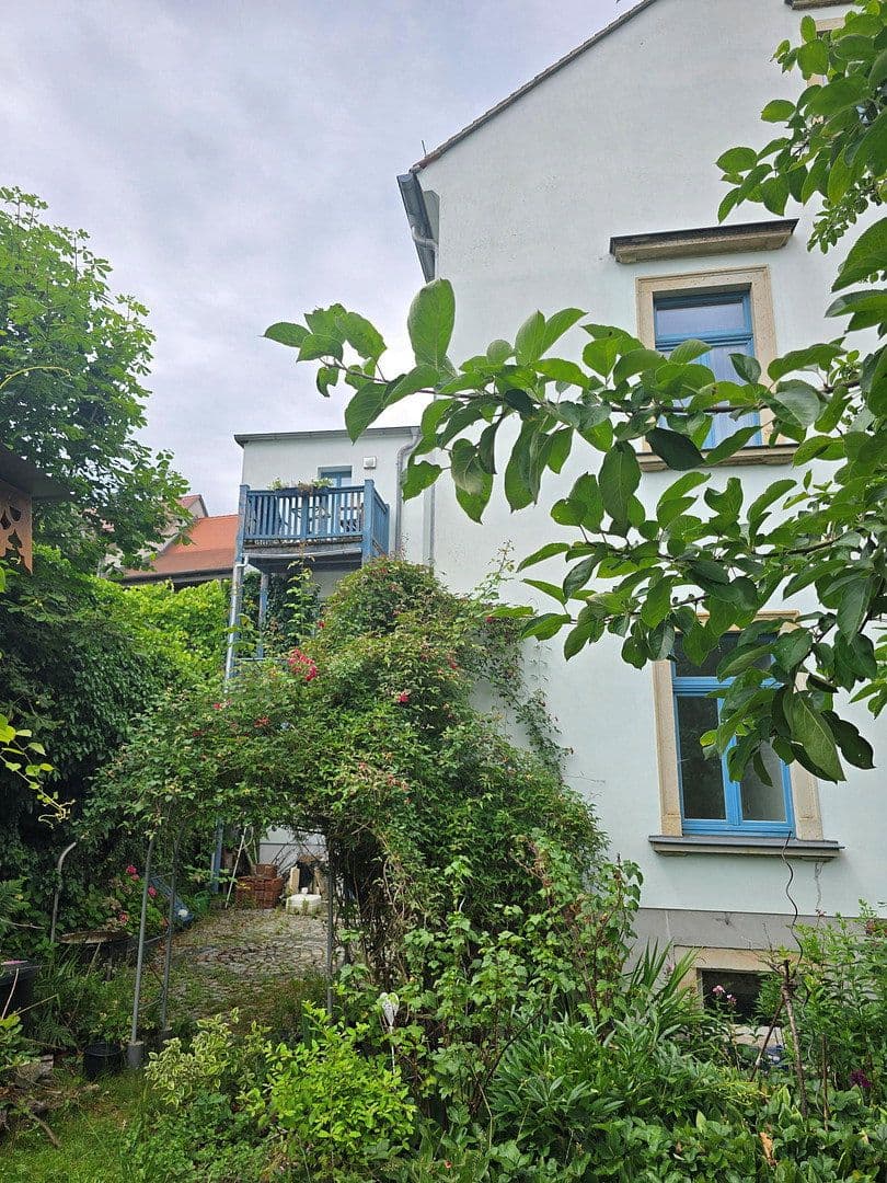 Predaj domu 343 m², pozemok 485 m², Wasserstraße 20, Radeberg, Sasko Predaj domu 343 m², pozemok 485 m², Wasserstraße 20, Radeberg, Sasko