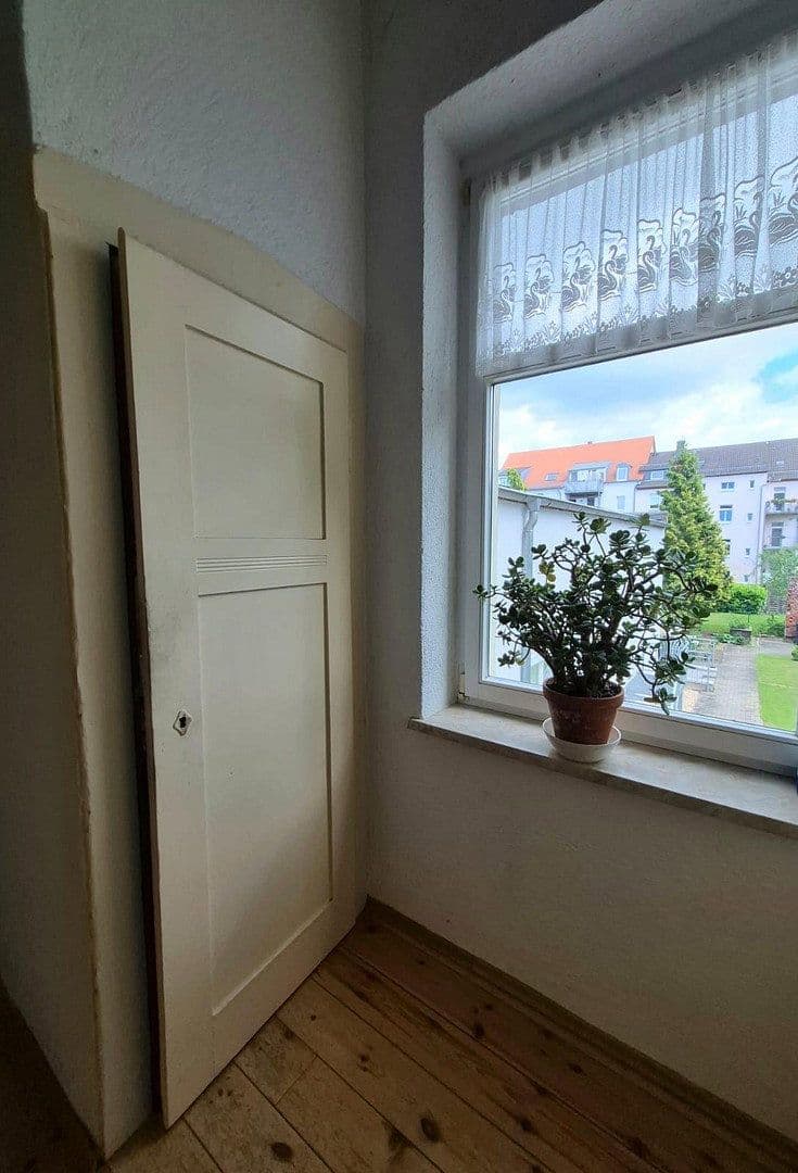 Prenájom bytu 3-izbový 75 m², Lomlerstraße 14, Zwenkau, Sasko Prenájom bytu 3-izbový 75 m², Lomlerstraße 14, Zwenkau, Sasko