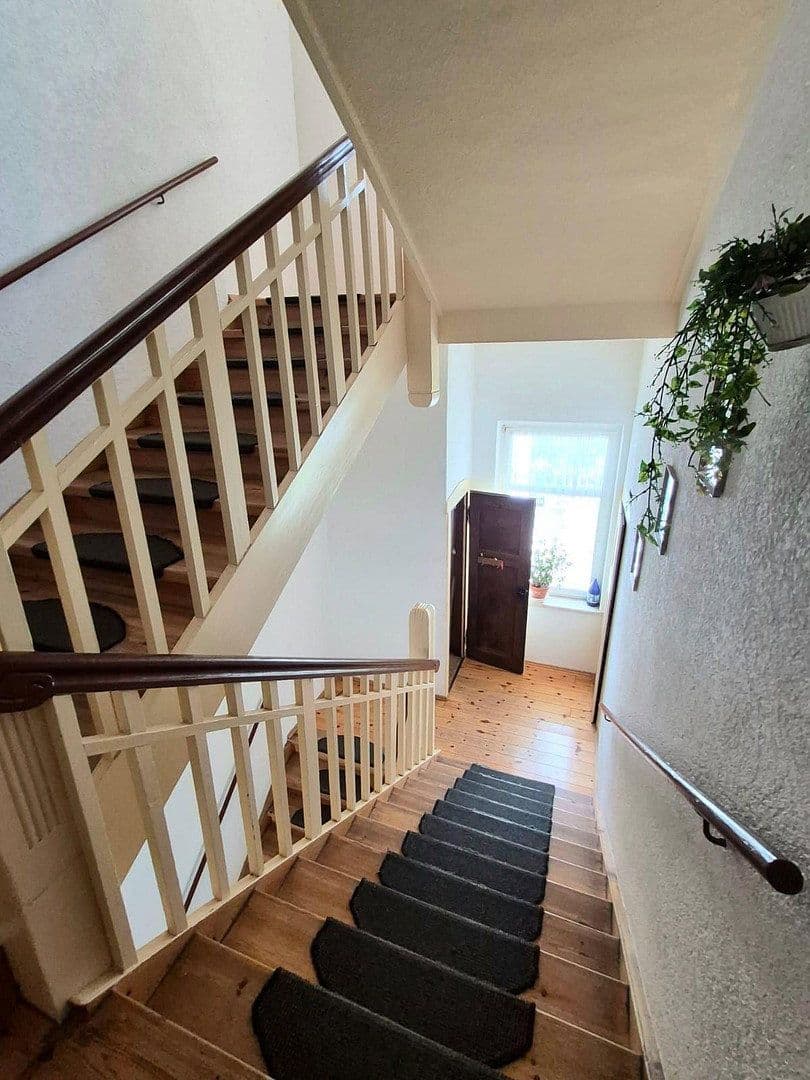 Prenájom bytu 3-izbový 75 m², Lomlerstraße 14, Zwenkau, Sasko Prenájom bytu 3-izbový 75 m², Lomlerstraße 14, Zwenkau, Sasko