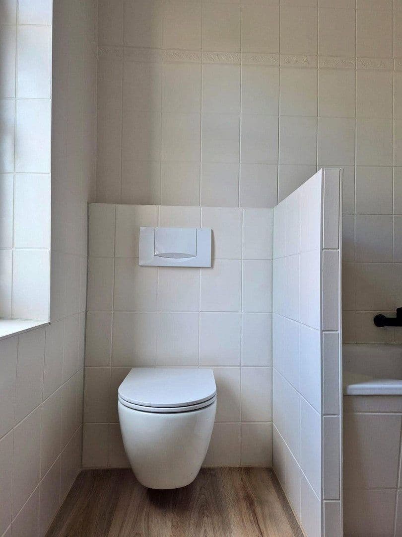 Prenájom bytu 3-izbový 75 m², Lomlerstraße 14, Zwenkau, Sasko Prenájom bytu 3-izbový 75 m², Lomlerstraße 14, Zwenkau, Sasko