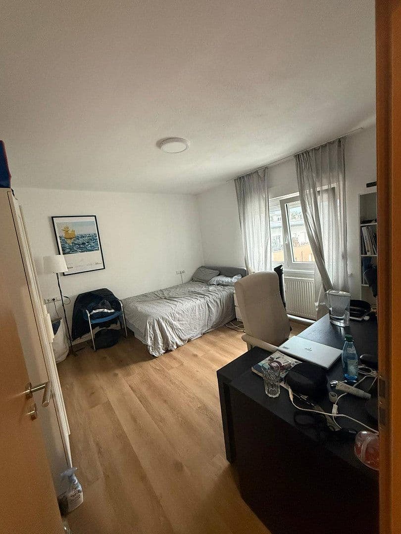 Prenájom bytu 3-izbový 77 m², Elisabethenstr. 4, Ulm, Bádensko-Wurttembersko Prenájom bytu 3-izbový 77 m², Elisabethenstr. 4, Ulm, Bádensko-Wurttembersko