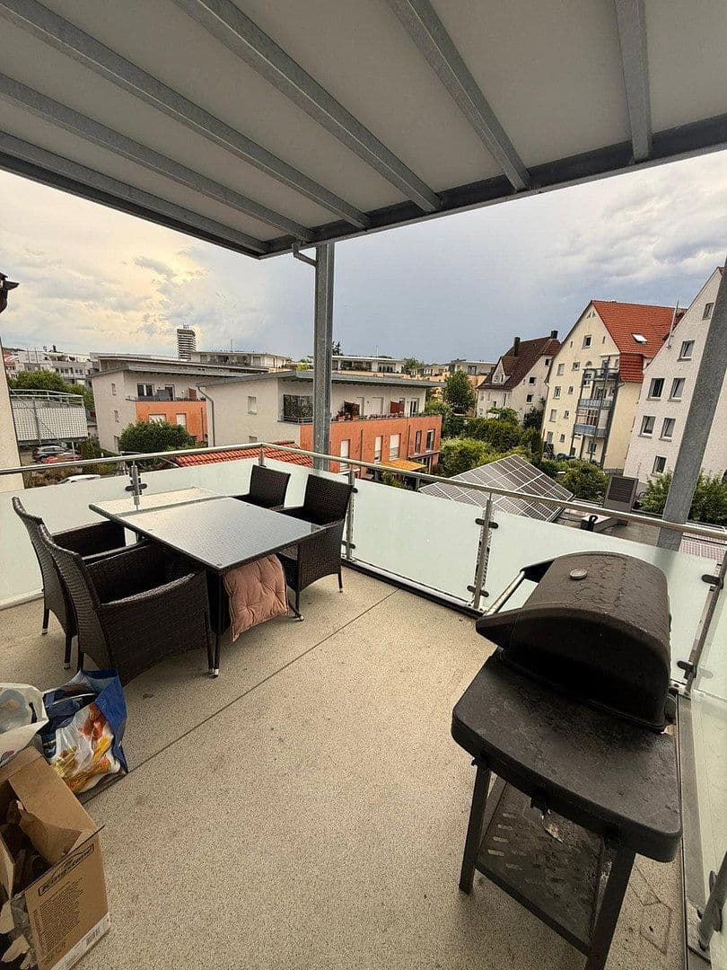 Prenájom bytu 3-izbový 77 m², Elisabethenstr. 4, Ulm, Bádensko-Wurttembersko Prenájom bytu 3-izbový 77 m², Elisabethenstr. 4, Ulm, Bádensko-Wurttembersko