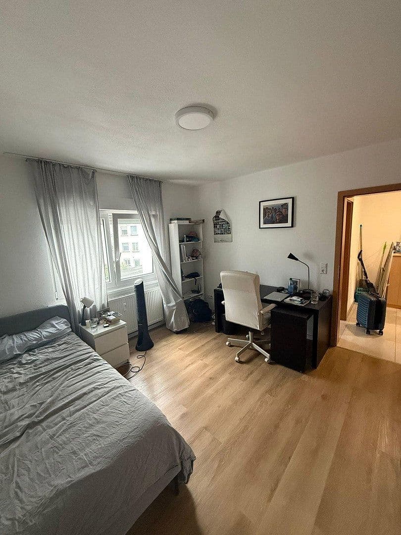 Prenájom bytu 3-izbový 77 m², Elisabethenstr. 4, Ulm, Bádensko-Wurttembersko Prenájom bytu 3-izbový 77 m², Elisabethenstr. 4, Ulm, Bádensko-Wurttembersko