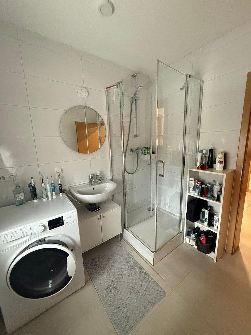 Prenájom bytu 3-izbový 77 m², Elisabethenstr. 4, Ulm, Bádensko-Wurttembersko Prenájom bytu 3-izbový 77 m², Elisabethenstr. 4, Ulm, Bádensko-Wurttembersko