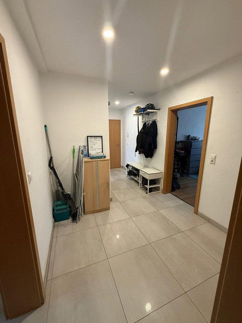 Prenájom bytu 3-izbový 77 m², Elisabethenstr. 4, Ulm, Bádensko-Wurttembersko Prenájom bytu 3-izbový 77 m², Elisabethenstr. 4, Ulm, Bádensko-Wurttembersko