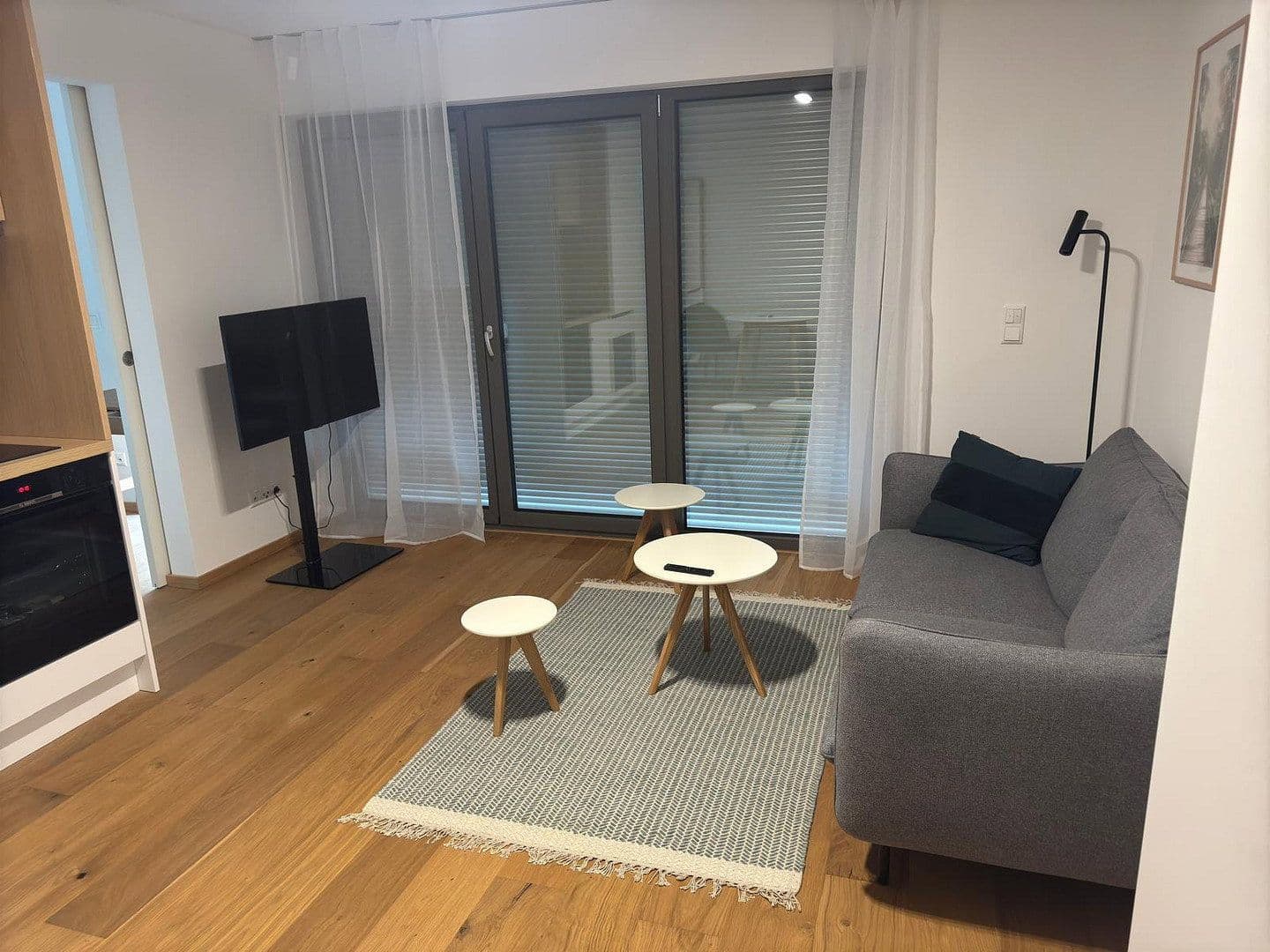 Prenájom bytu 2-izbový 34 m², Kiefernstrasse 25, München, Bavorsko Prenájom bytu 2-izbový 34 m², Kiefernstrasse 25, München, Bavorsko