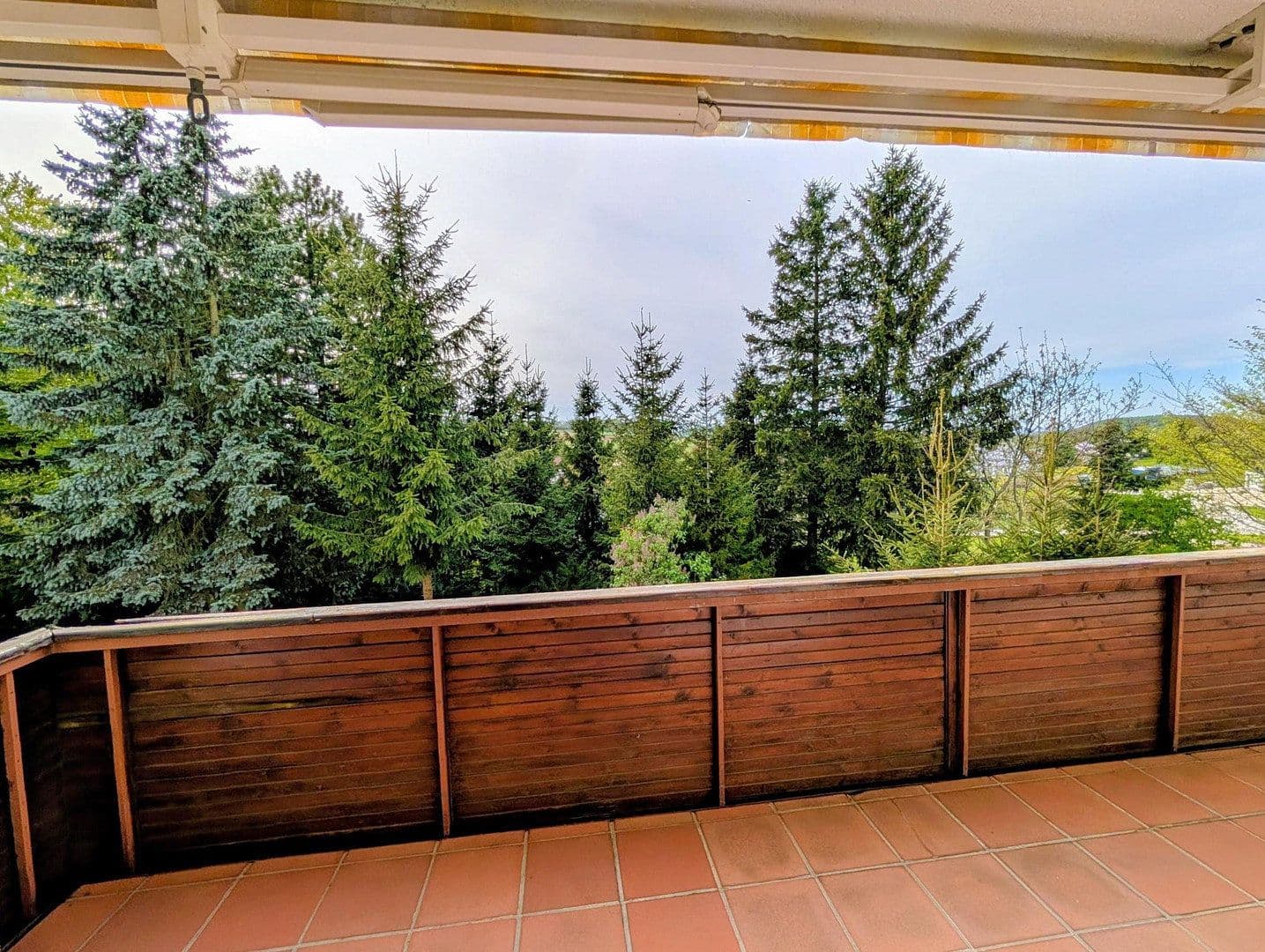 Prenájom domu 250 m², pozemok 1.275 m², Geißbühl 8, Bad Überkingen, Bádensko-Wurttembersko Prenájom domu 250 m², pozemok 1.275 m², Geißbühl 8, Bad Überkingen, Bádensko-Wurttembersko