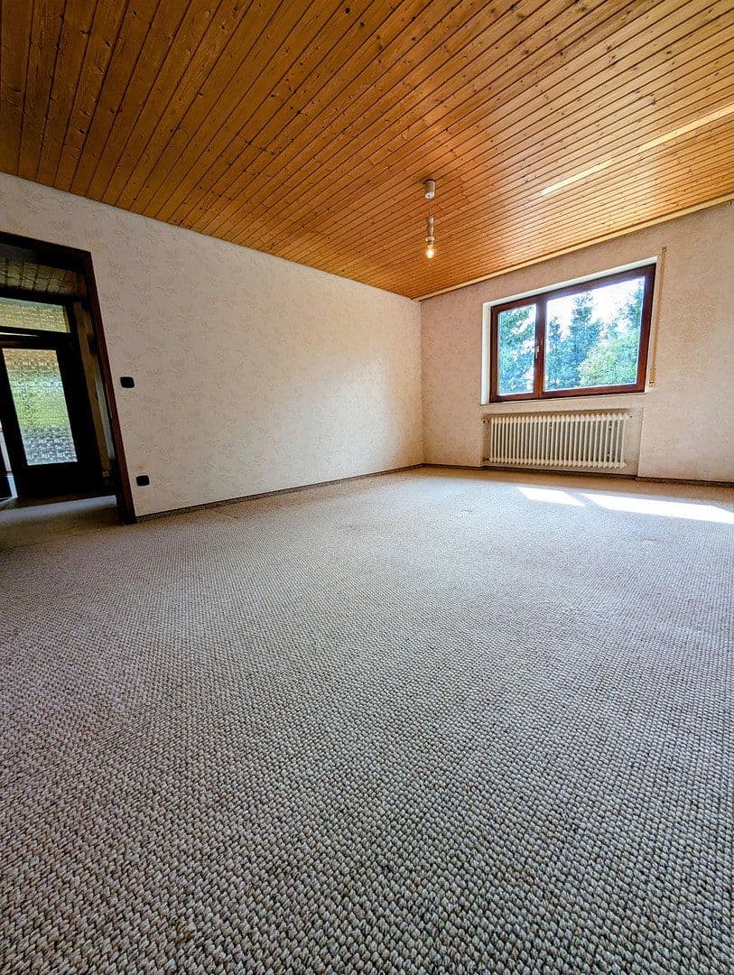 Prenájom domu 250 m², pozemok 1.275 m², Geißbühl 8, Bad Überkingen, Bádensko-Wurttembersko Prenájom domu 250 m², pozemok 1.275 m², Geißbühl 8, Bad Überkingen, Bádensko-Wurttembersko