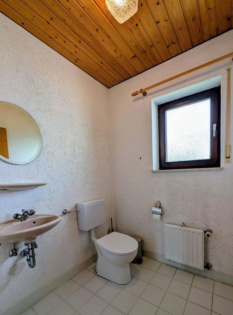 Prenájom domu 250 m², pozemok 1.275 m², Geißbühl 8, Bad Überkingen, Bádensko-Wurttembersko Prenájom domu 250 m², pozemok 1.275 m², Geißbühl 8, Bad Überkingen, Bádensko-Wurttembersko