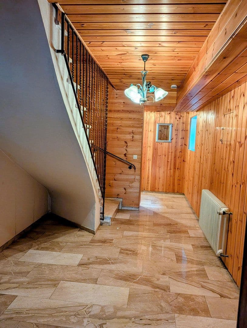 Prenájom domu 250 m², pozemok 1.275 m², Geißbühl 8, Bad Überkingen, Bádensko-Wurttembersko Prenájom domu 250 m², pozemok 1.275 m², Geißbühl 8, Bad Überkingen, Bádensko-Wurttembersko