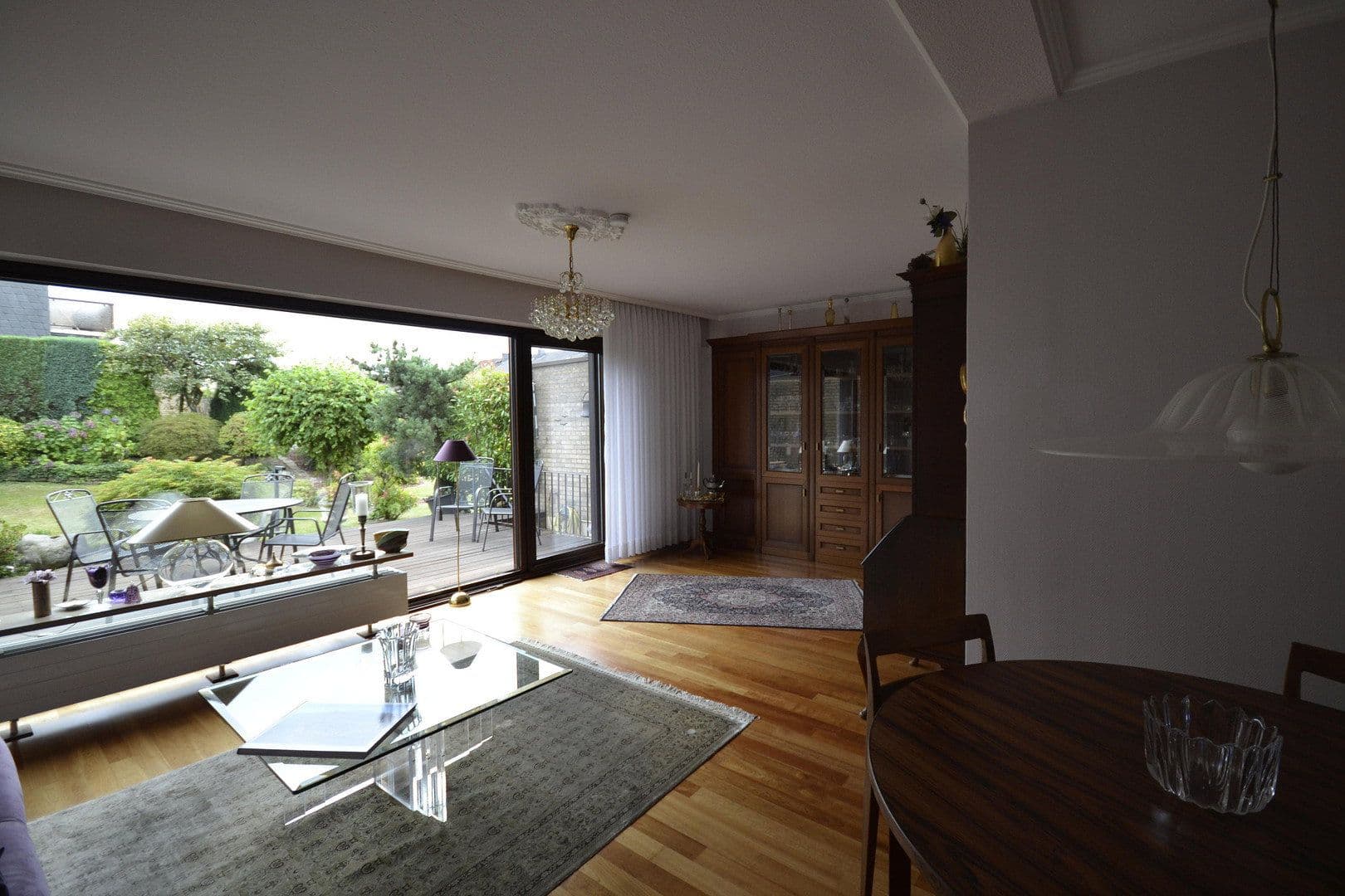 Predaj domu 110 m², pozemok 254 m², Leverkusen, Severné Porýnie - Westfálsko Predaj domu 110 m², pozemok 254 m², Leverkusen, Severné Porýnie - Westfálsko