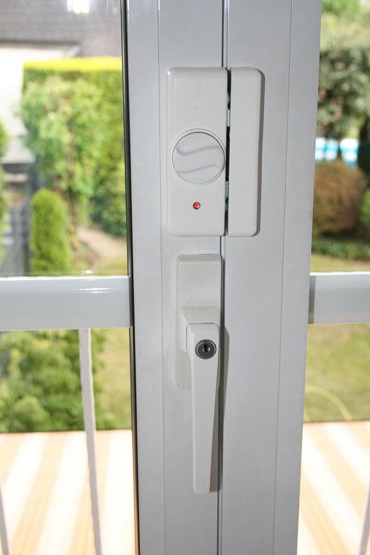 Predaj domu 110 m², pozemok 254 m², Leverkusen, Severné Porýnie - Westfálsko Predaj domu 110 m², pozemok 254 m², Leverkusen, Severné Porýnie - Westfálsko