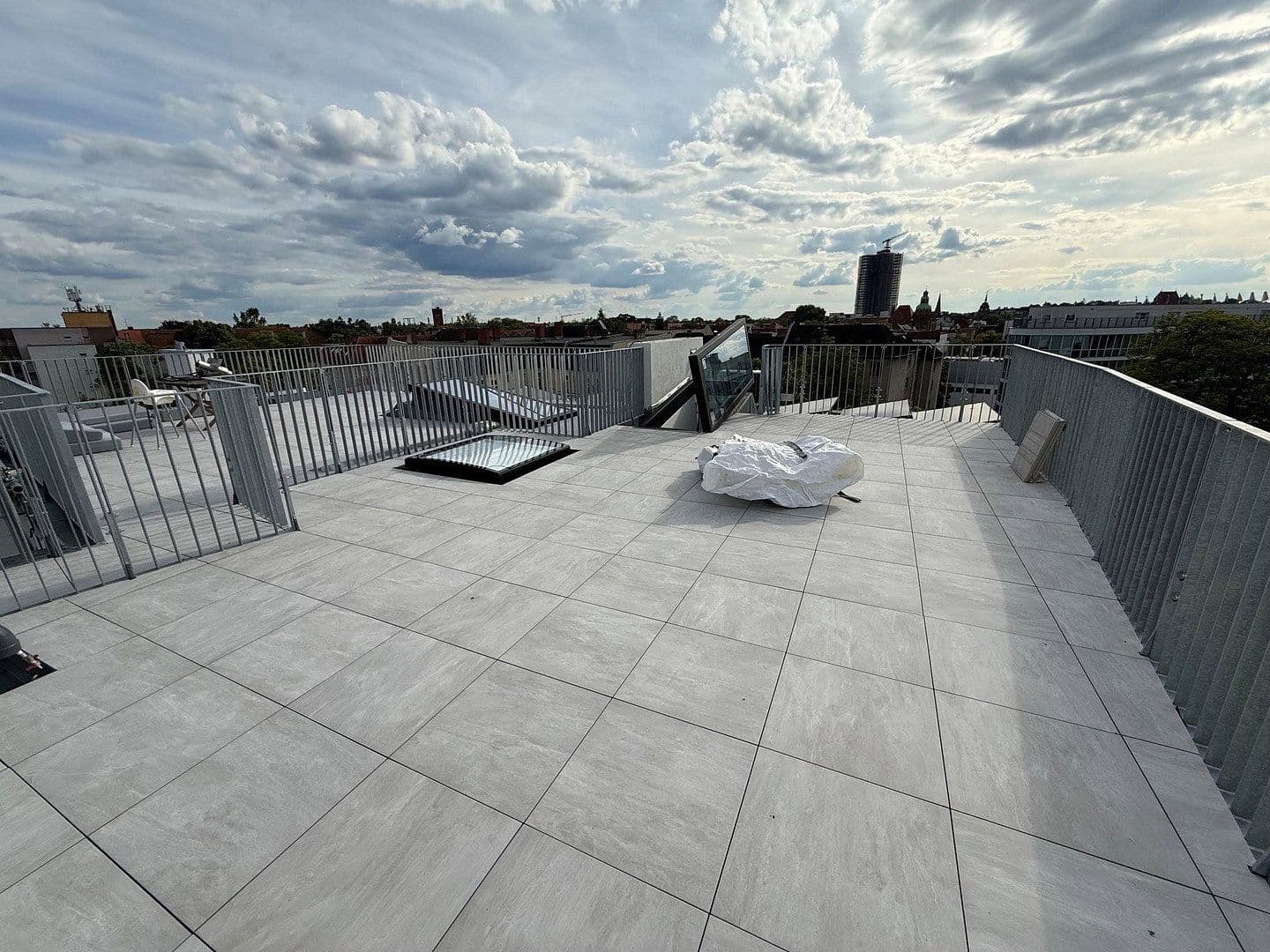 Prenájom bytu 3-izbový 108 m², Külzer Straße 2, Berlin, Berlín Prenájom bytu 3-izbový 108 m², Külzer Straße 2, Berlin, Berlín