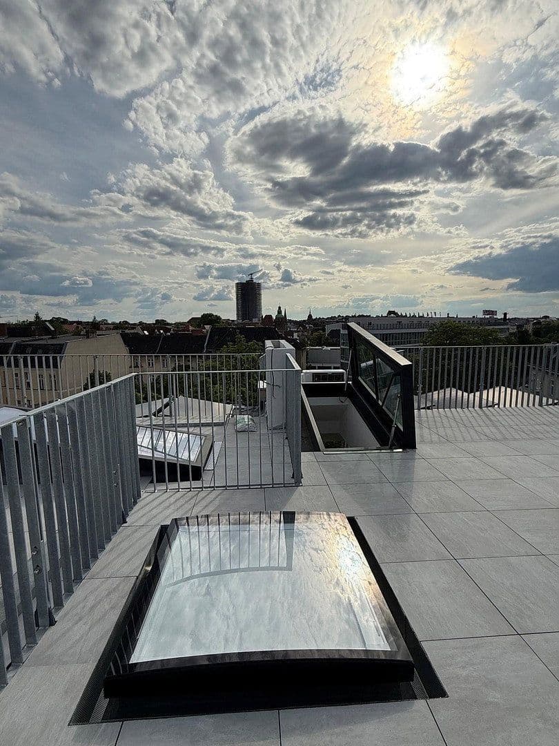 Prenájom bytu 3-izbový 108 m², Külzer Straße 2, Berlin, Berlín Prenájom bytu 3-izbový 108 m², Külzer Straße 2, Berlin, Berlín