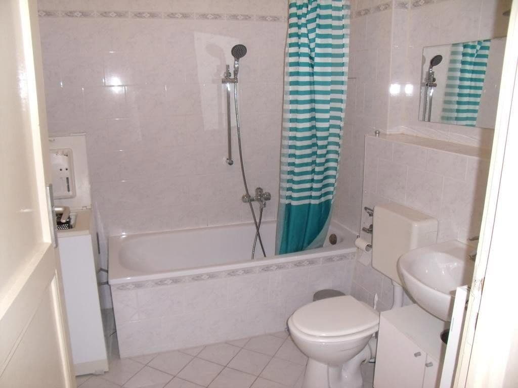 Predaj bytu 2-izbový 72 m², Altheider Straße 32, Berlin, Berlín Predaj bytu 2-izbový 72 m², Altheider Straße 32, Berlin, Berlín