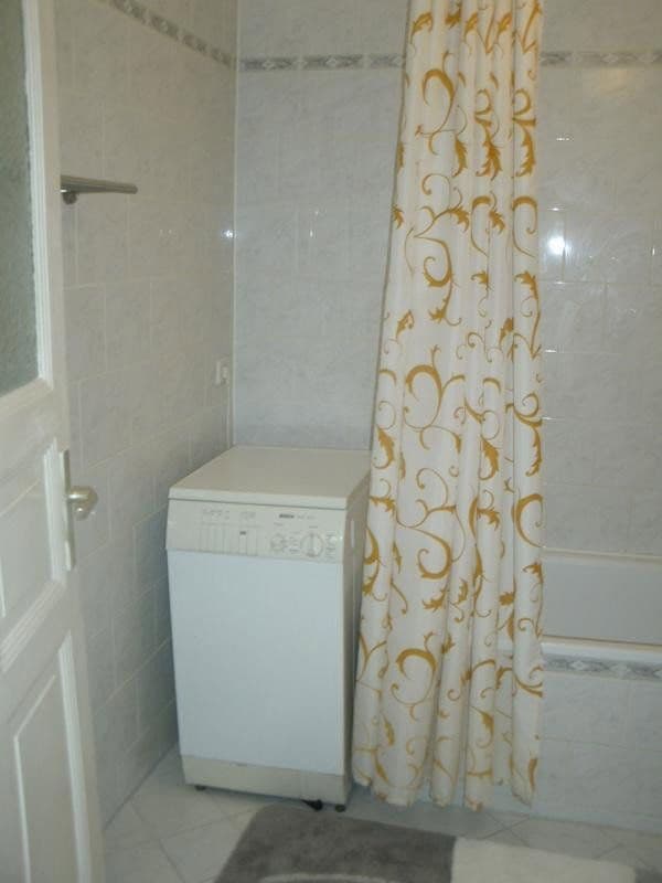 Predaj bytu 2-izbový 72 m², Altheider Straße 32, Berlin, Berlín Predaj bytu 2-izbový 72 m², Altheider Straße 32, Berlin, Berlín