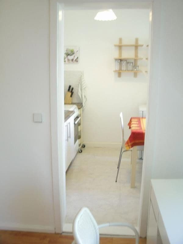 Predaj bytu 2-izbový 72 m², Altheider Straße 32, Berlin, Berlín Predaj bytu 2-izbový 72 m², Altheider Straße 32, Berlin, Berlín