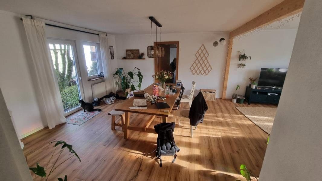 Predaj domu 221 m², pozemok 680 m², Marburger Straße 29, Netphen, Severné Porýnie - Westfálsko Predaj domu 221 m², pozemok 680 m², Marburger Straße 29, Netphen, Severné Porýnie - Westfálsko