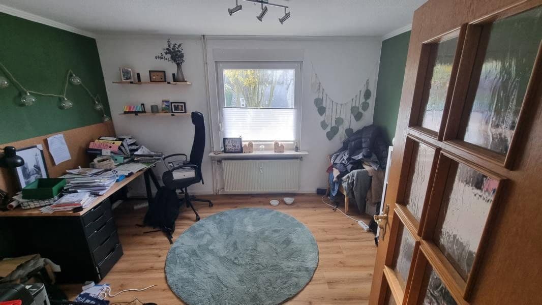 Predaj domu 221 m², pozemok 680 m², Marburger Straße 29, Netphen, Severné Porýnie - Westfálsko Predaj domu 221 m², pozemok 680 m², Marburger Straße 29, Netphen, Severné Porýnie - Westfálsko
