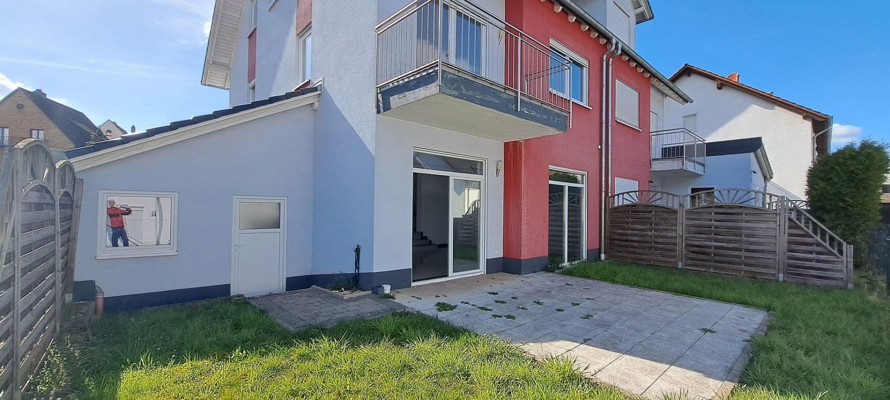Predaj domu 181 m², pozemok 227 m², Carl-Jacob-Strasse 13, Kaiserslautern-Erfenbach, Porýnie-Falcko Predaj domu 181 m², pozemok 227 m², Carl-Jacob-Strasse 13, Kaiserslautern-Erfenbach, Porýnie-Falcko